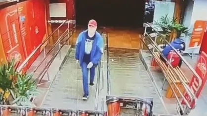 O criminoso flagrado por câmeras